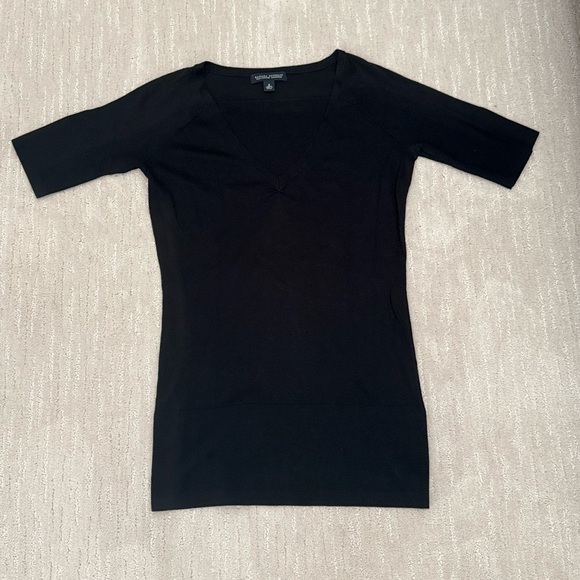 Banana Republic Silk Cotton Cashmere Black VNeck Short Sleeve Sweater Size Small - Picture 1 of 7